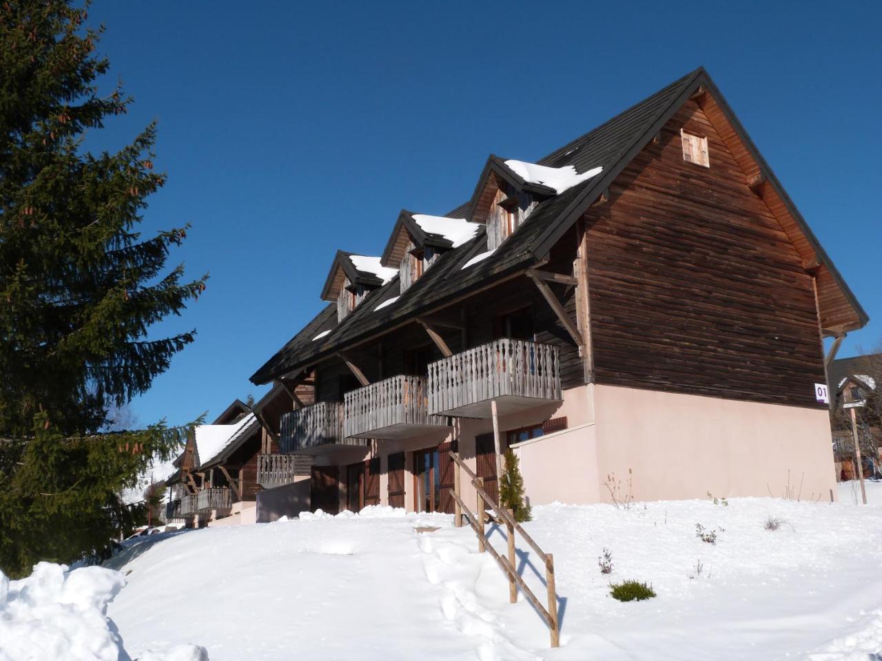 Résidence Le Bois De La Reine Appart hôtel 3*